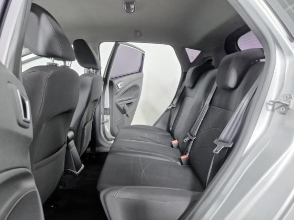Ford Fiesta Mk6 Рестайлинг с пробегом 2016 года, цена 905 000 рублей, 120542 км, хэтчбек, Автокод Объявления