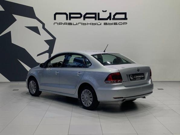 Volkswagen Polo V с пробегом 2015 года, цена 1 349 900 рублей, 132240 км, седан, Автокод Объявления