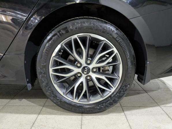 Kia K5 III с пробегом 2021 года, цена 2 755 000 рублей, 26158 км, седан, Автокод Объявления