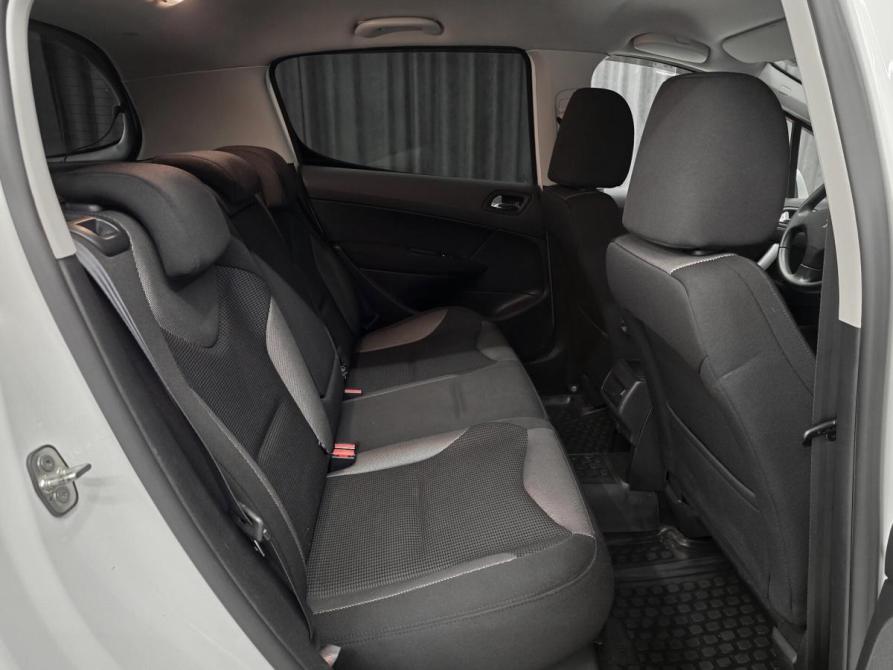 Peugeot 308 I Рестайлинг Красноярск  - изображение 16