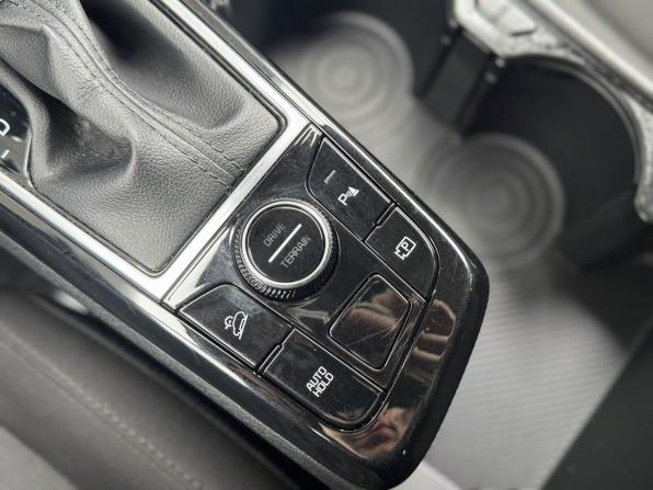 Kia Sportage V с пробегом 2022 года, цена 3 165 000 рублей, 32953 км, внедорожник, Автокод Объявления