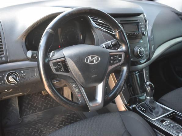 Hyundai i40 I с пробегом 2013 года, цена 1 230 000 рублей, 146887 км, седан, Автокод Объявления