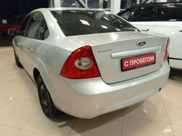 Ford Focus II Рестайлинг с пробегом 2009 года, цена 351 000 рублей, 180564 км, седан, Автокод Объявления