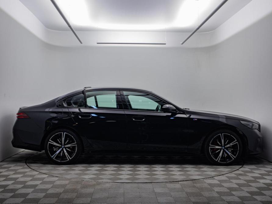 BMW 5 серии VIII (G60/G61/G68) Москва  - изображение 4