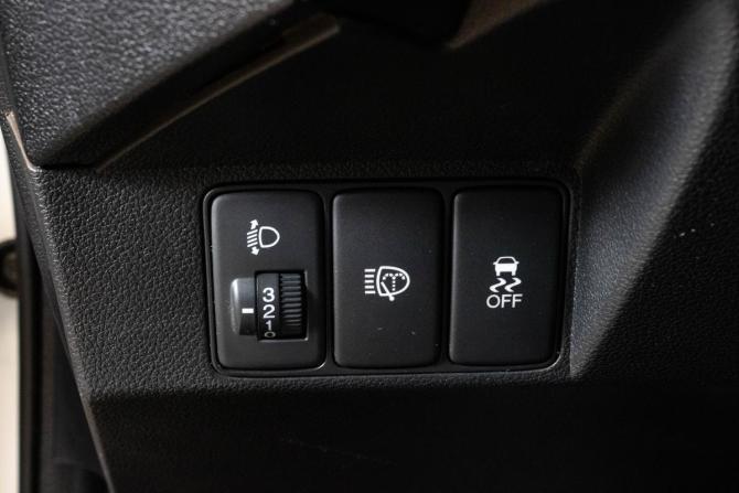 Honda Civic IX с пробегом 2013 года, цена 1 099 000 рублей, 208037 км, хэтчбек, Автокод Объявления