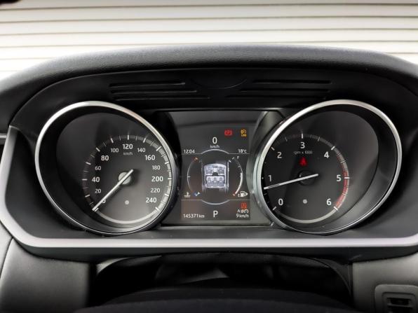 Land Rover Discovery V с пробегом 2017 года, цена 3 725 000 рублей, 145371 км, внедорожник, Автокод Объявления