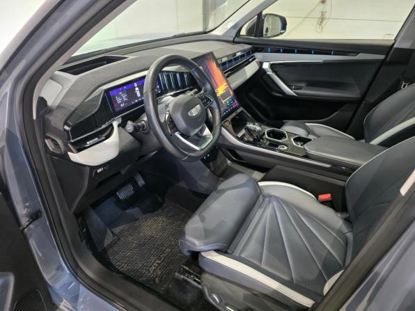Geely Atlas II с пробегом 2024 года, цена 2 565 000 рублей, 77002 км, внедорожник, Автокод Объявления