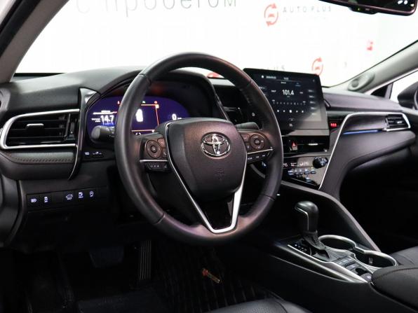 Toyota Camry VIII (XV70) Рестайлинг с пробегом 2023 года, цена 3 949 000 рублей, 9150 км, седан, Автокод Объявления