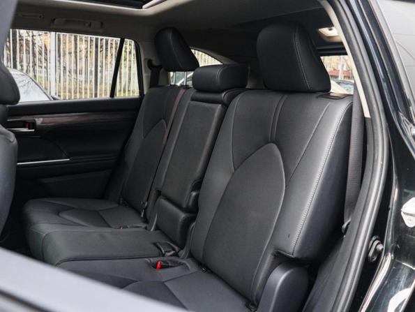 Toyota Highlander IV (XU70) с пробегом 2024 года, цена 4 830 000 рублей, 41990 км, внедорожник, Автокод Объявления