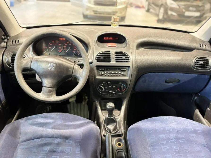 Peugeot 206 Челябинск  - изображение 10