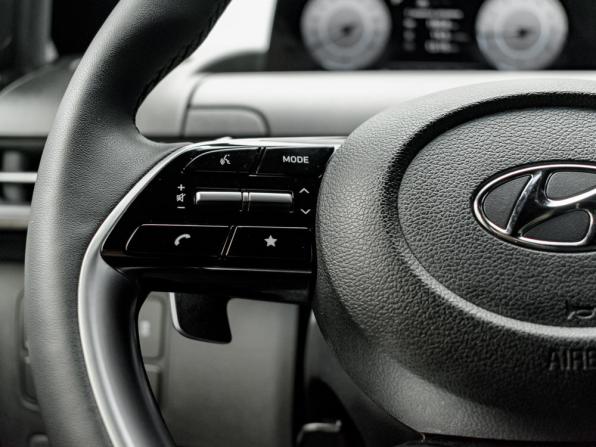 Hyundai Staria I с пробегом 2022 года, цена 4 060 000 рублей, 80330 км, минивэн, Автокод Объявления