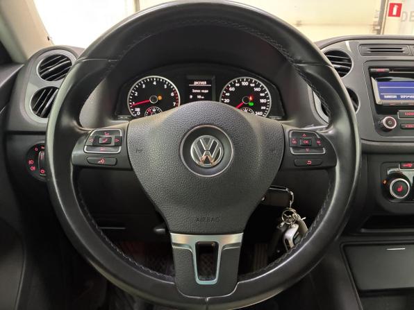 Volkswagen Tiguan I Рестайлинг с пробегом 2014 года, цена 1 180 000 рублей, 144000 км, внедорожник, Автокод Объявления