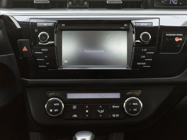 Toyota Corolla XI (E160 E170 E180) с пробегом 2013 года, цена 1 380 000 рублей, 170660 км, седан, Автокод Объявления