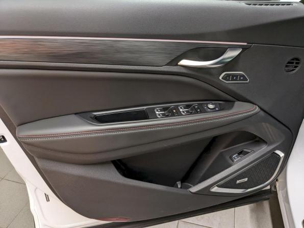 Geely Tugella I Рестайлинг с пробегом 2023 года, цена 3 090 000 рублей, 28498 км, внедорожник, Автокод Объявления