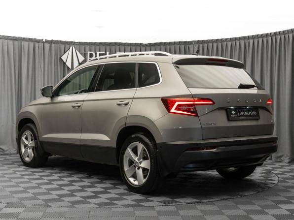 Skoda Karoq I с пробегом 2021 года, цена 2 780 000 рублей, 88984 км, внедорожник, Автокод Объявления