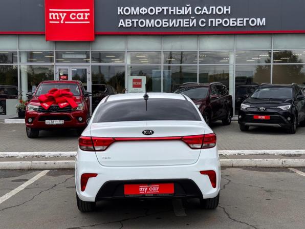 Kia Rio IV с пробегом 2019 года, цена 1 370 000 рублей, 106500 км, седан, Автокод Объявления
