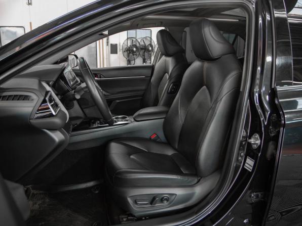 Toyota Camry VIII (XV70) Рестайлинг с пробегом 2022 года, цена 3 149 000 рублей, 98845 км, седан, Автокод Объявления