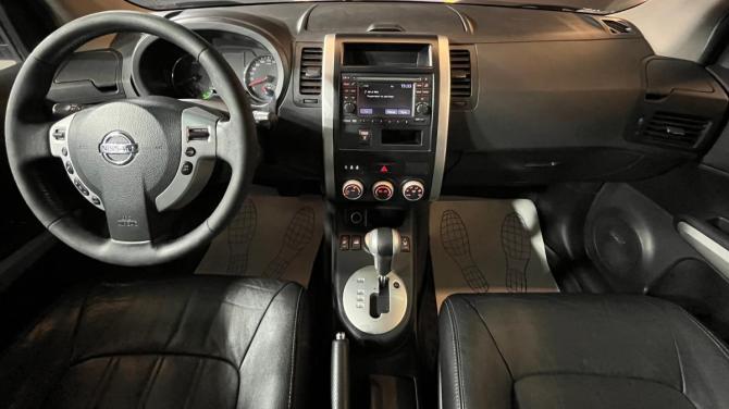 Nissan X-Trail II Рестайлинг с пробегом 2013 года, цена 1 490 000 рублей, 252671 км, внедорожник, Автокод Объявления