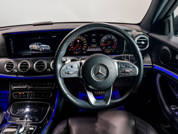 Mercedes-Benz E-Класс V (W213 S213 C238) с пробегом 2019 года, цена 2 650 000 рублей, 101900 км, седан, Автокод Объявления