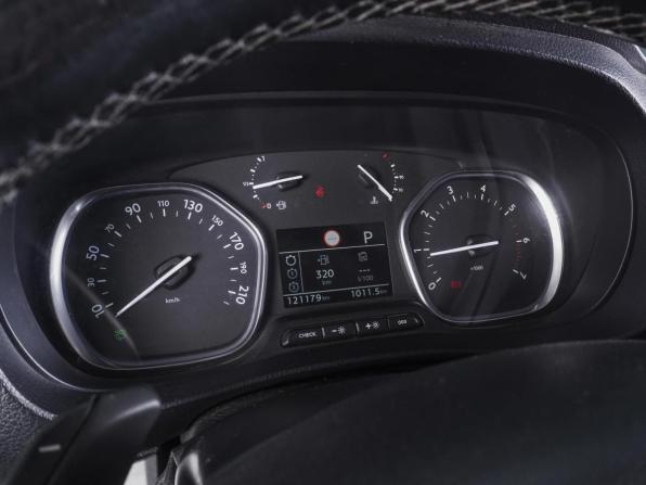 Citroen SpaceTourer I с пробегом 2018 года, цена 2 890 000 рублей, 121179 км, минивэн, Автокод Объявления