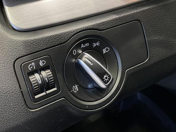 Volkswagen Passat B7 с пробегом 2011 года, цена 1 169 900 рублей, 230000 км, седан, Автокод Объявления