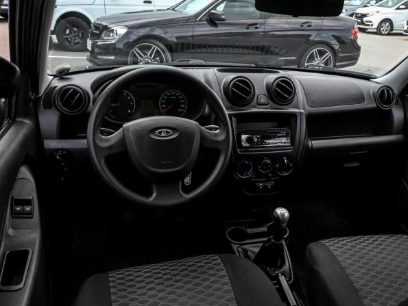Lada (ВАЗ) Granta I с пробегом 2017 года, цена 525 000 рублей, 117001 км, седан, Автокод Объявления