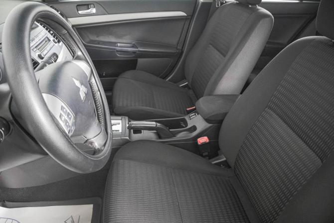 Mitsubishi Lancer X Рестайлинг с пробегом 2012 года, цена 989 000 рублей, 186168 км, седан, Автокод Объявления