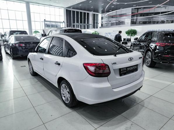 Lada (ВАЗ) Granta I с пробегом 2017 года, цена 399 000 рублей, 240000 км, лифтбек, Автокод Объявления