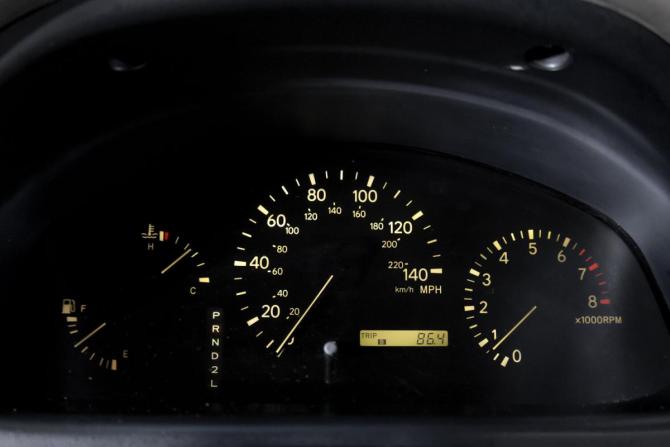 Lexus RX I с пробегом 2000 года, цена 649 000 рублей, 330646 км, внедорожник, Автокод Объявления