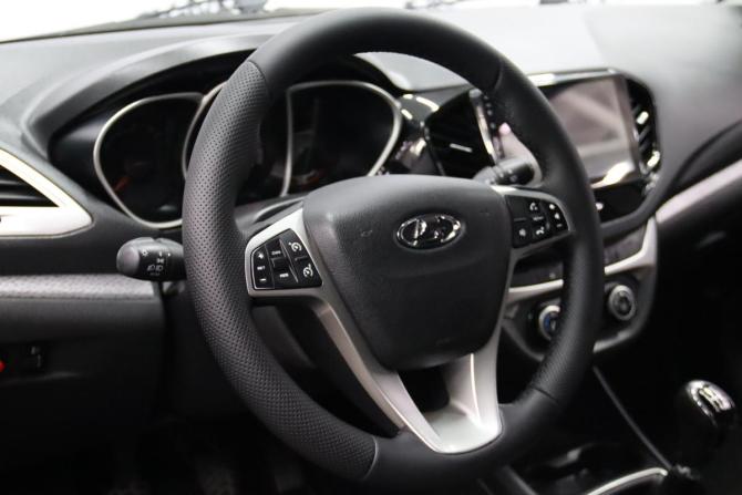 Lada (ВАЗ) Vesta I с пробегом 2019 года, цена 935 350 рублей, 143627 км, универсал, Автокод Объявления