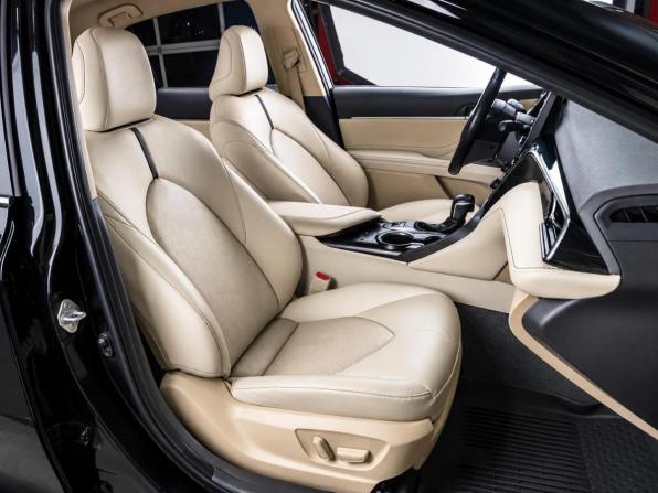 Toyota Camry VIII (XV70) Рестайлинг с пробегом 2021 года, цена 3 179 000 рублей, 92516 км, седан, Автокод Объявления