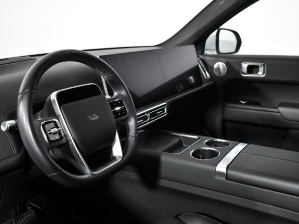 Li Auto (Lixiang) L7 I с пробегом 2023 года, цена 5 499 000 рублей, 76359 км, внедорожник, Автокод Объявления