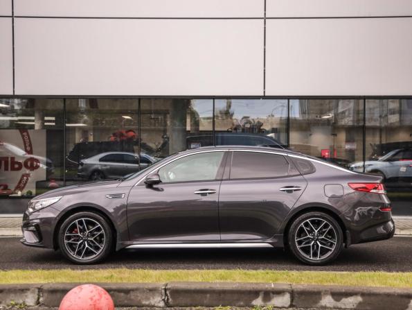 Kia Optima IV Рестайлинг с пробегом 2018 года, цена 2 099 000 рублей, 151265 км, седан, Автокод Объявления