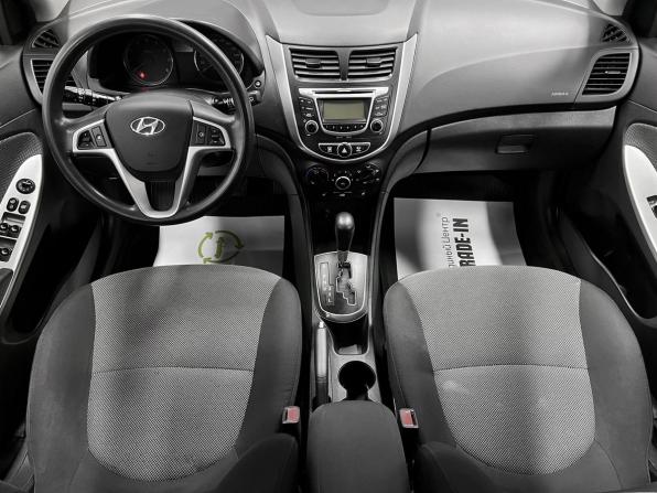 Hyundai Solaris I с пробегом 2014 года, цена 975 000 рублей, 144076 км, хэтчбек, Автокод Объявления