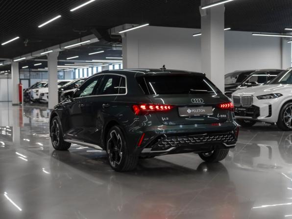 Audi A3 IV (8Y) Рестайлинг с пробегом 2025 года, цена 4 050 000 рублей, 11 км, хэтчбек, Автокод Объявления