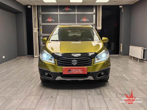 Suzuki SX4 II (S-Cross) с пробегом 2013 года, цена 1 098 000 рублей, 180000 км, хэтчбек, Автокод Объявления