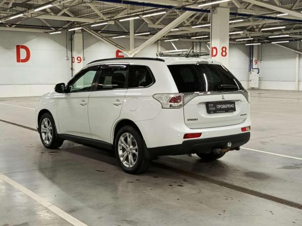 Mitsubishi Outlander III с пробегом 2013 года, цена 1 199 000 рублей, 253868 км, внедорожник, Автокод Объявления