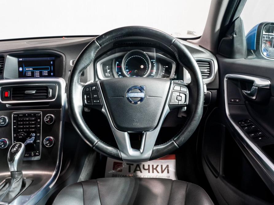 Volvo V60 I Рестайлинг Чита  - изображение 8