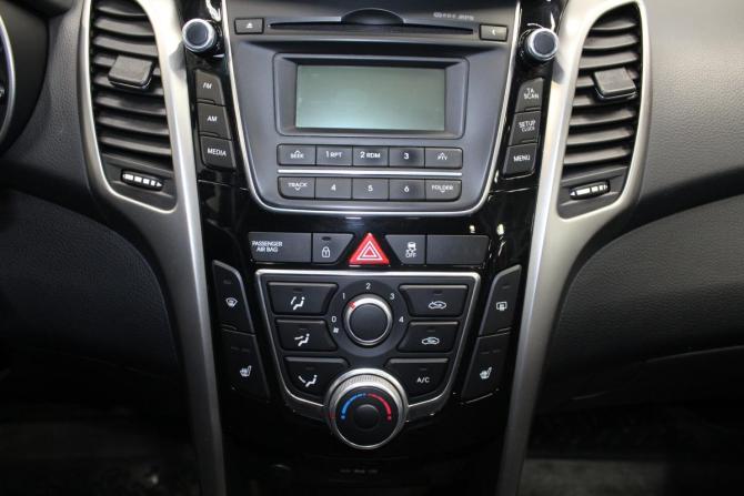 Hyundai i30 II с пробегом 2012 года, цена 909 000 рублей, 141484 км, хэтчбек, Автокод Объявления