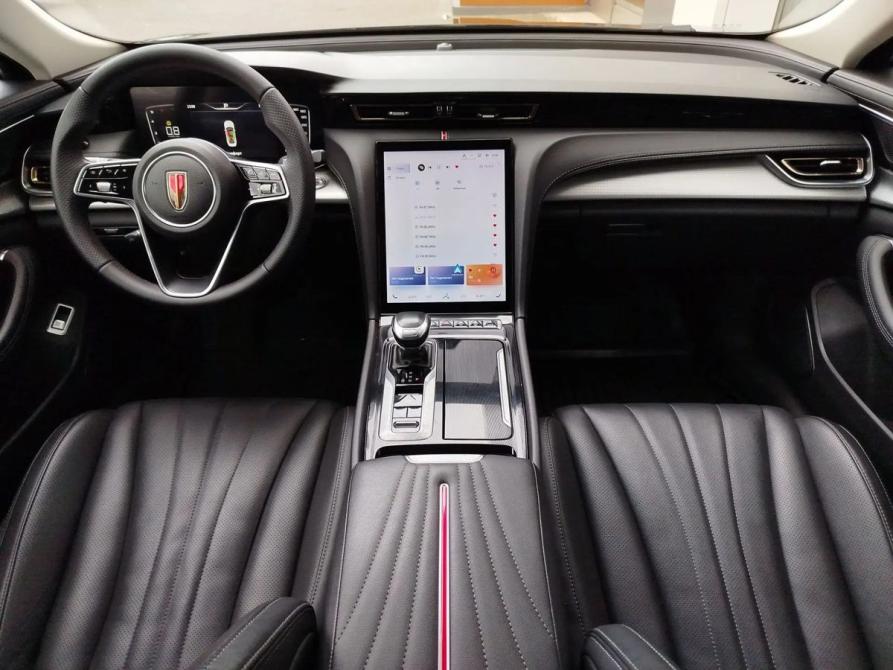 Hongqi H5 II Москва  - изображение 11