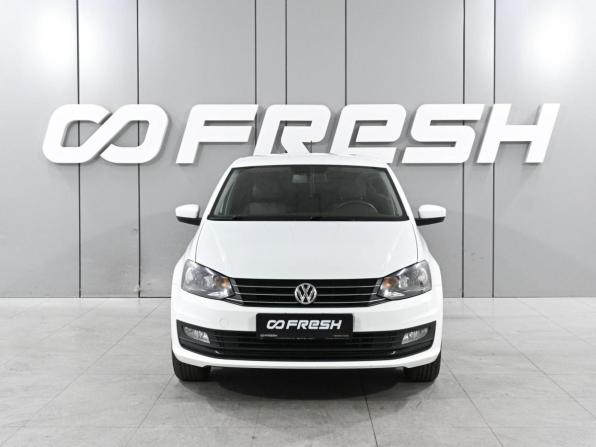 Volkswagen Polo V Рестайлинг с пробегом 2015 года, цена 1 179 000 рублей, 75678 км, седан, Автокод Объявления