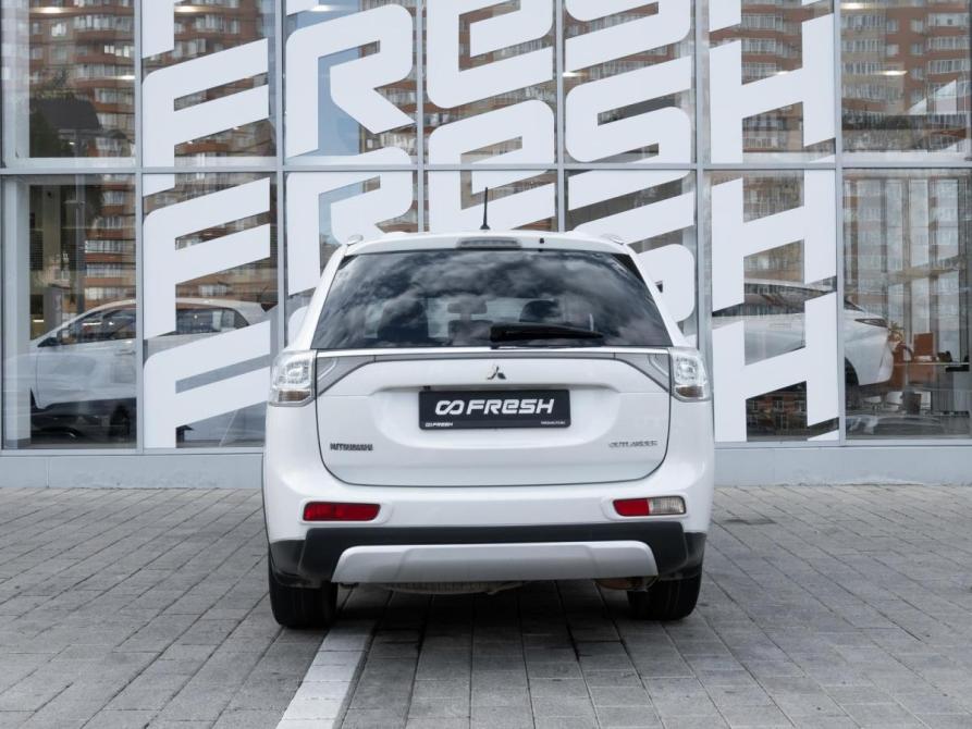 Mitsubishi Outlander III Рестайлинг Ставрополь  - изображение 4