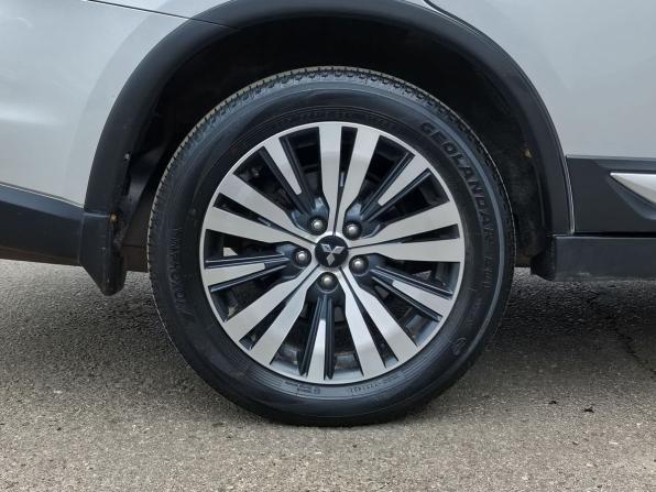 Mitsubishi Outlander III Рестайлинг 3 с пробегом 2021 года, цена 2 650 000 рублей, 61350 км, внедорожник, Автокод Объявления