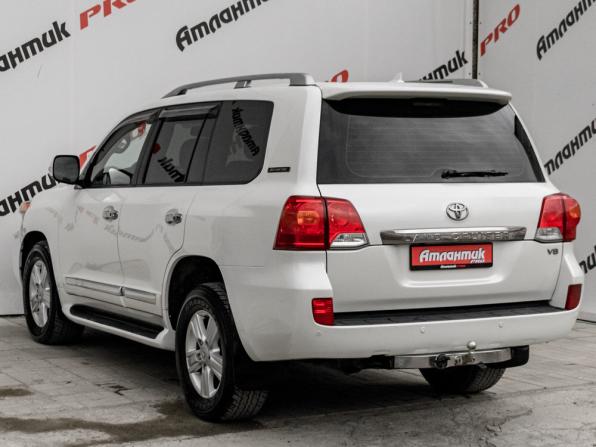 Toyota Land Cruiser 200 Series Рестайлинг 1 с пробегом 2015 года, цена 4 160 000 рублей, 254066 км, внедорожник, Автокод Объявления