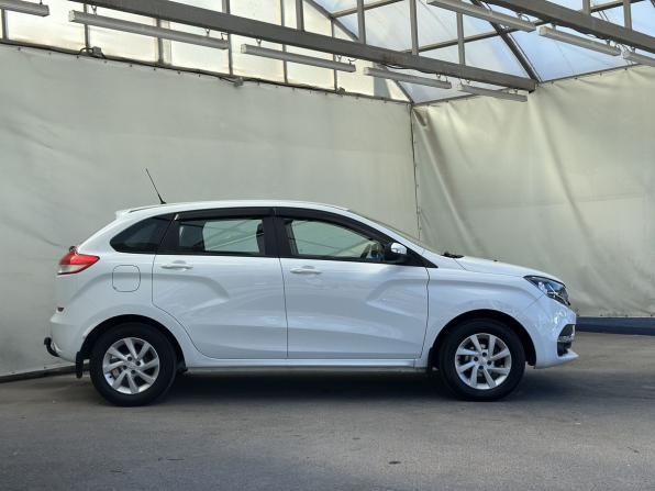 Lada (ВАЗ) XRAY I с пробегом 2017 года, цена 850 000 рублей, 101669 км, хэтчбек, Автокод Объявления