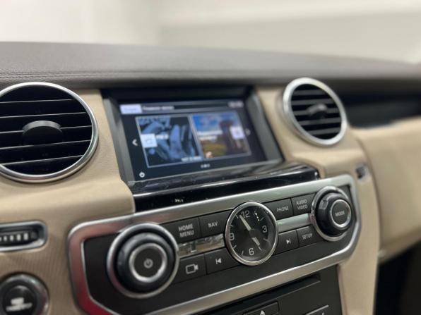 Land Rover Discovery IV Рестайлинг с пробегом 2016 года, цена 2 750 000 рублей, 170000 км, внедорожник, Автокод Объявления