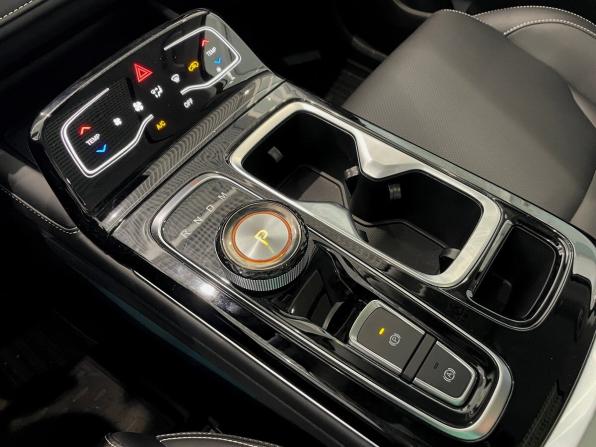 JAC JS6 с пробегом 2024 года, цена 2 199 000 рублей, 262 км, внедорожник, Автокод Объявления
