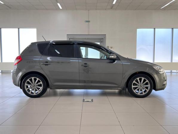 Kia Ceed I Рестайлинг с пробегом 2012 года, цена 830 000 рублей, 223950 км, хэтчбек, Автокод Объявления