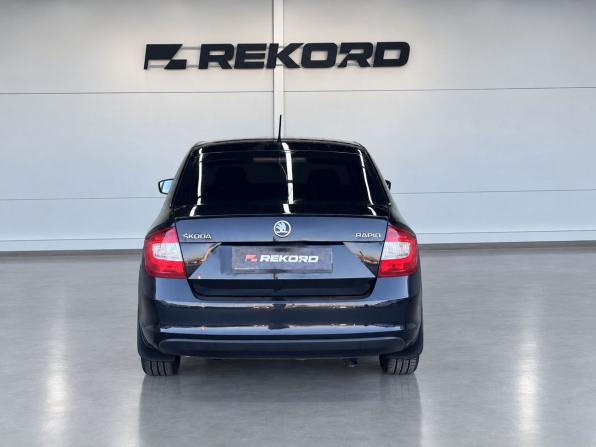 Skoda Rapid I с пробегом 2014 года, цена 1 299 000 рублей, 98600 км, лифтбек, Автокод Объявления