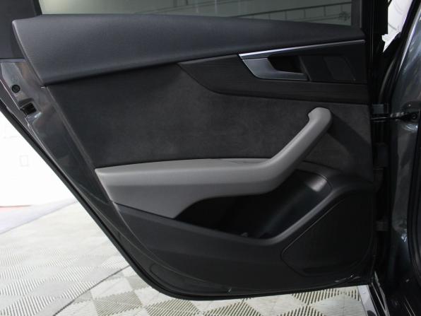 Audi A4 V (B9) с пробегом 2019 года, цена 2 779 000 рублей, 126194 км, седан, Автокод Объявления